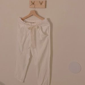 Aritzia Wilfred white linen blend trousers